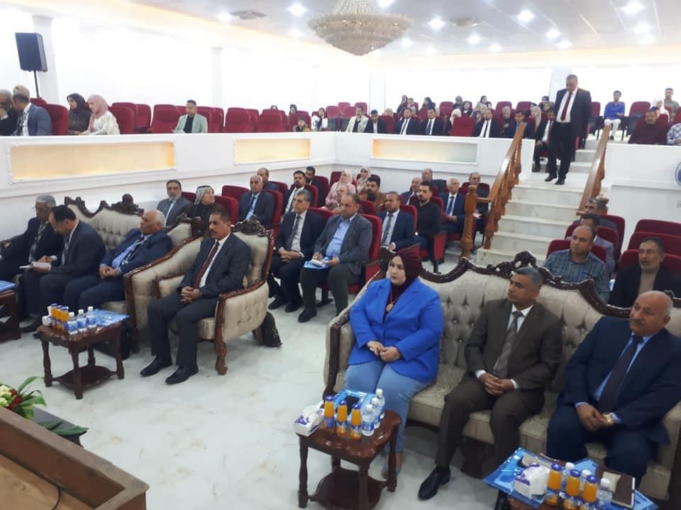 (تقلبات سعر صرف الدولار وانعكاساته على الاقتصاد العراقي) عنوان الندوة الحوارية التي عُقدت في كلية الإدارة والاقتصاد