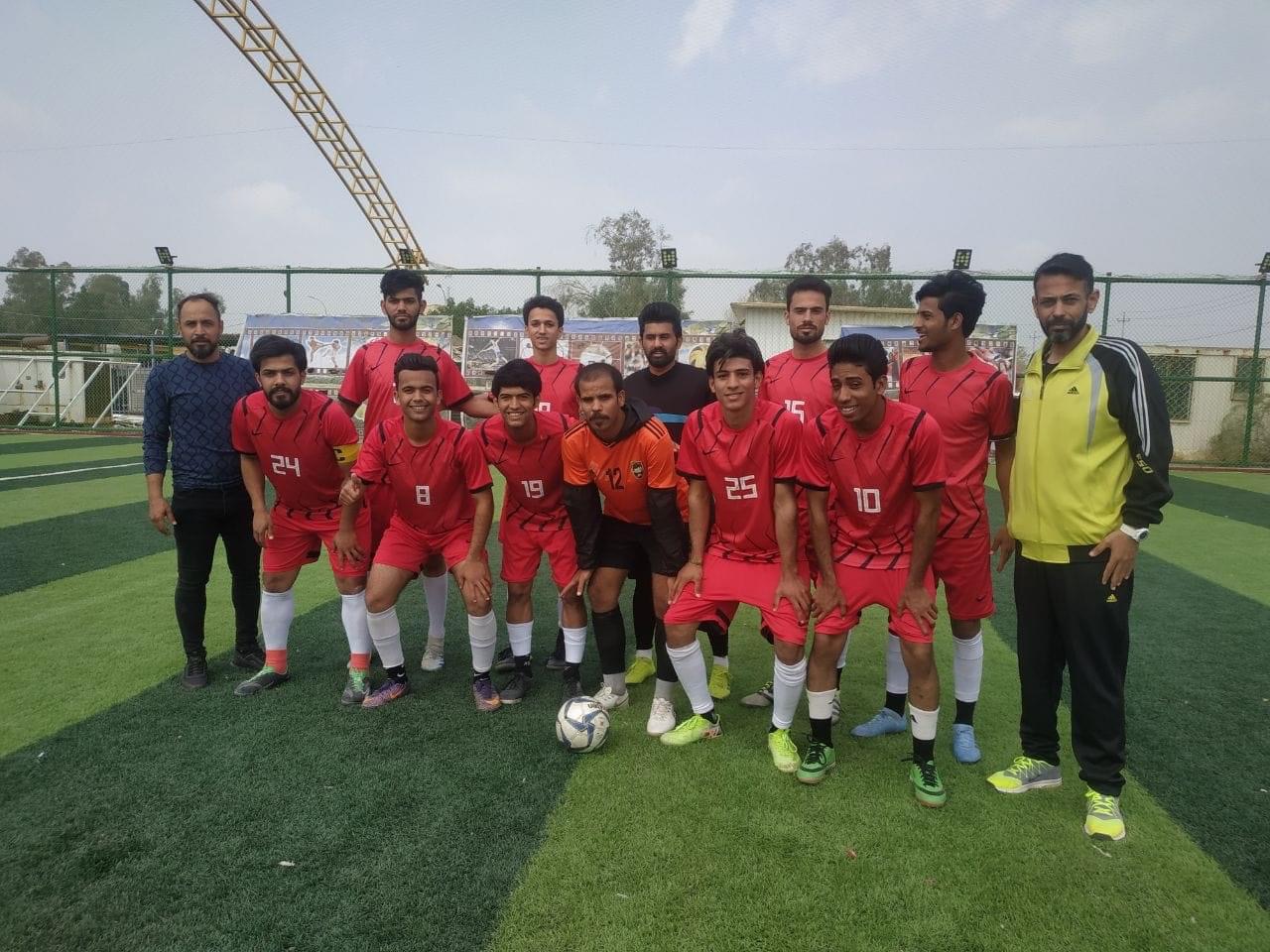 حقق فريق كلية الإدارة والاقتصاد الفوز الرابع على التوالي على فريق كلية الهندسة بنتيجة 5-1